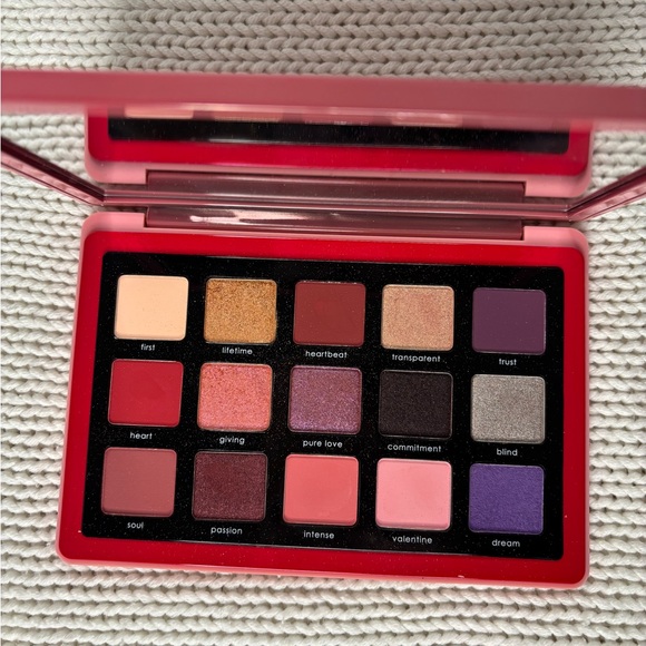 NATASHA DENONA Love Palette!